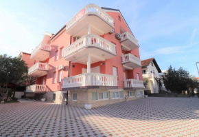 Apartments with a parking space Vodice - 22634